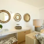 Absolute Paradise Tourlos Villa Mykonos Town