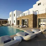 Absolute Paradise Tourlos *
