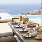 Absolute Paradise Tourlos *
