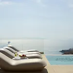 Absolute Paradise Tourlos Villa